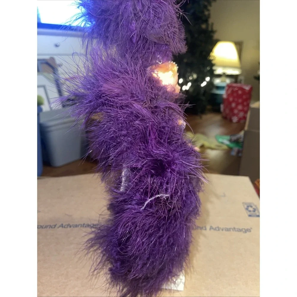 1979 Las Vegas Fiona Originals Show Girl Doll‎ Blonde w/ Purple Feathers 15